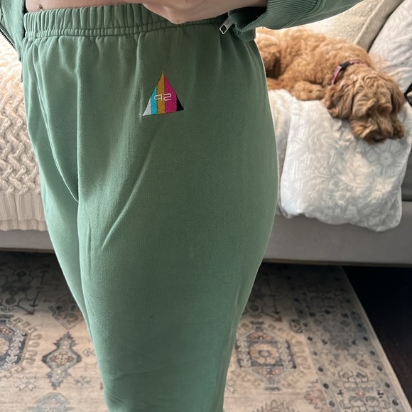 Sunshine Park | Sweat Set - Picture 2 of 6